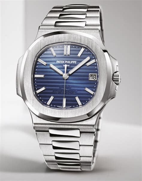 patek philippe nautilus bronze|Patek Philippe Nautilus original.